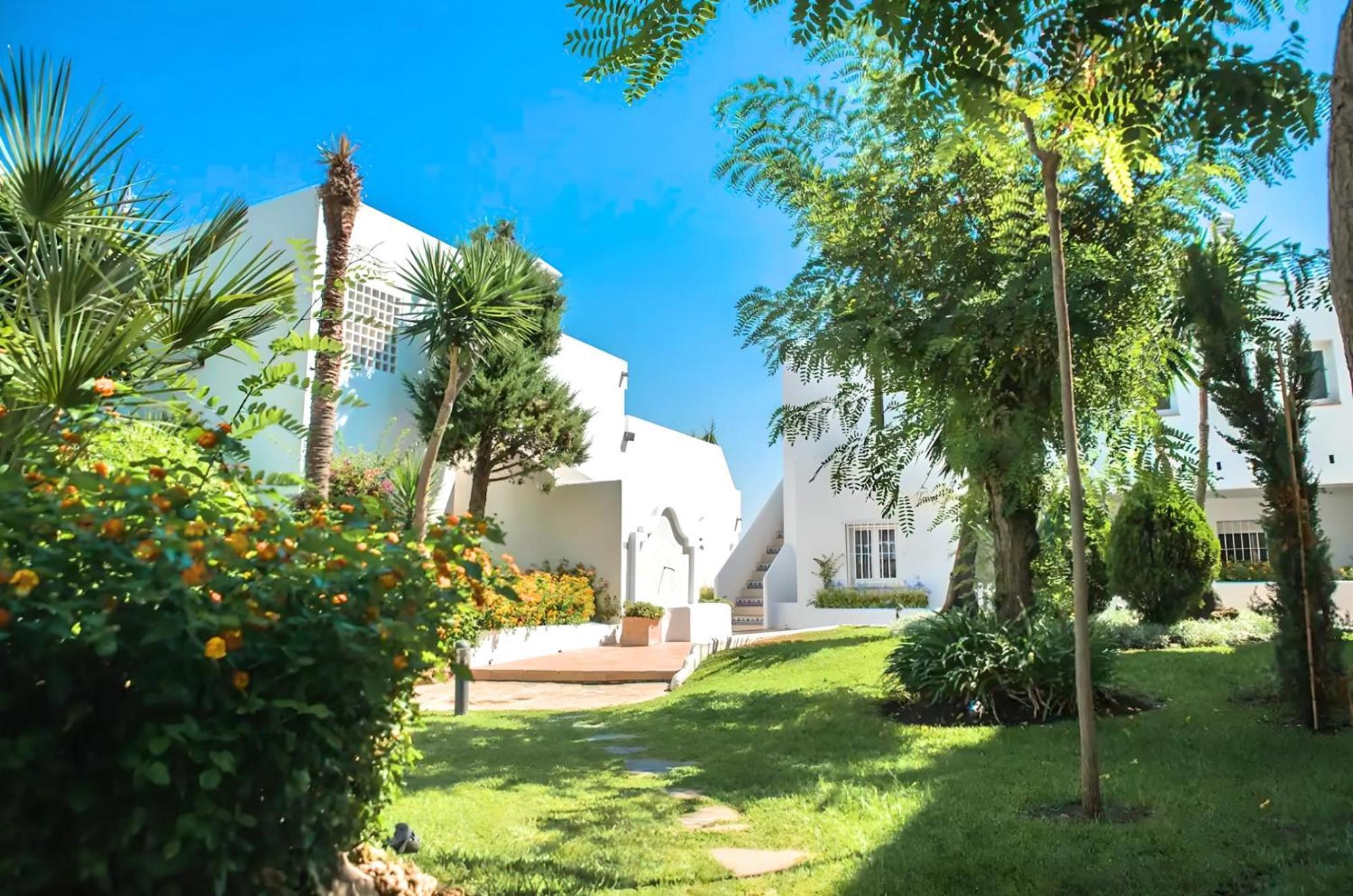 Gorgeous 2Br Apt. W/ Mountain View Puerto Banus Марбелья Экстерьер фото