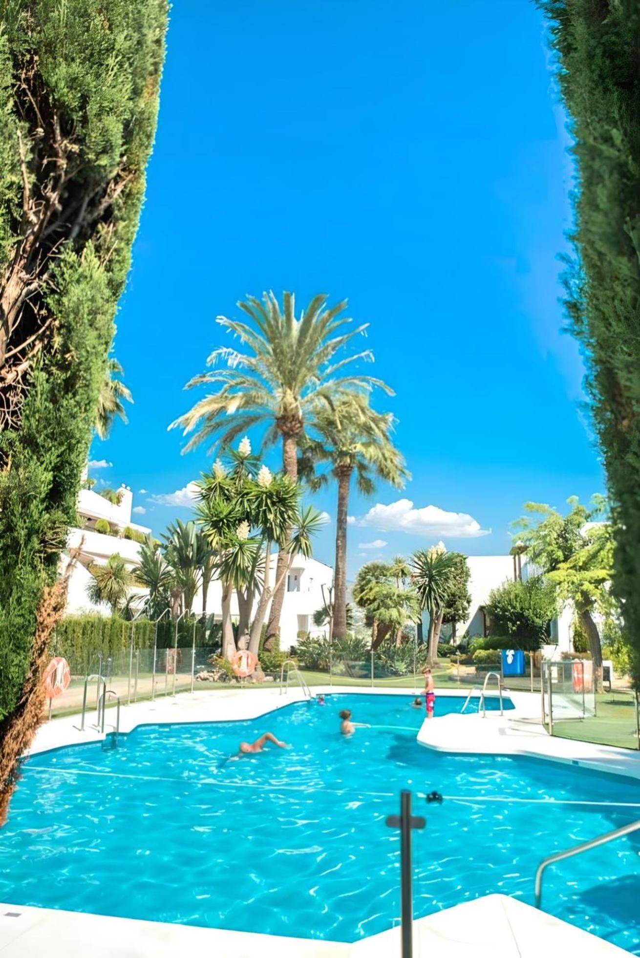 Gorgeous 2Br Apt. W/ Mountain View Puerto Banus Марбелья Экстерьер фото